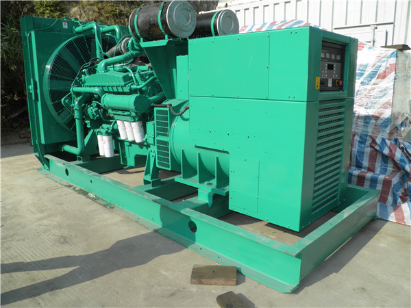 宜阳发电车出租-柴油发电机组在使用的过程中应该做好哪些防护工作