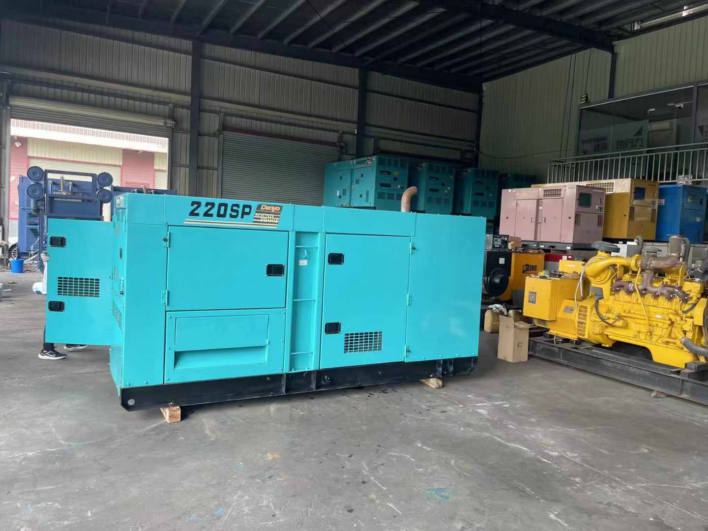 宜阳800kW 柴油发电机的输出电流波动范围是多少？