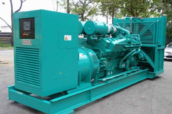 宜阳柴油发电机组电压不稳定怎样维修？