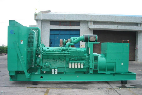 宜阳工厂发电机应急发电时如何更准确地检查发电机状态？