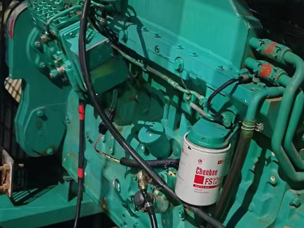 宜阳如何确定新的发电机组控制系统是否与原系统兼容？