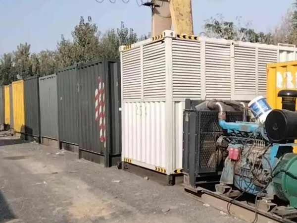 宜阳200KW柴油发电机机组每小时油耗是多少？